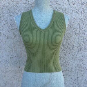 J. Galt Ribbed Olive Green V-Neck Sleeveless Sweater Vest Tank Top Small